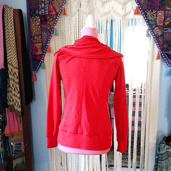 Red Jacket - Picture 3 of 4